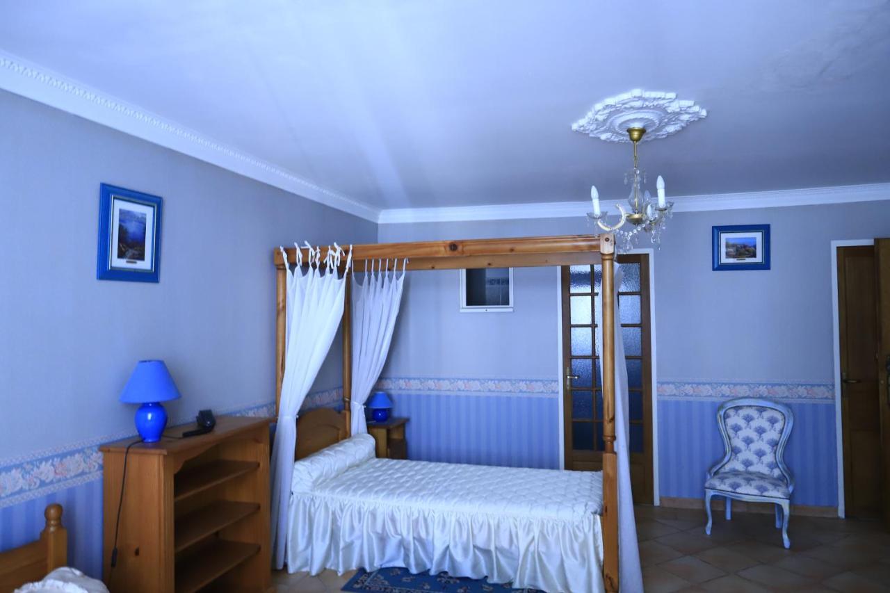무스티에생마리 Le Baldaquin B&B 외부 사진
