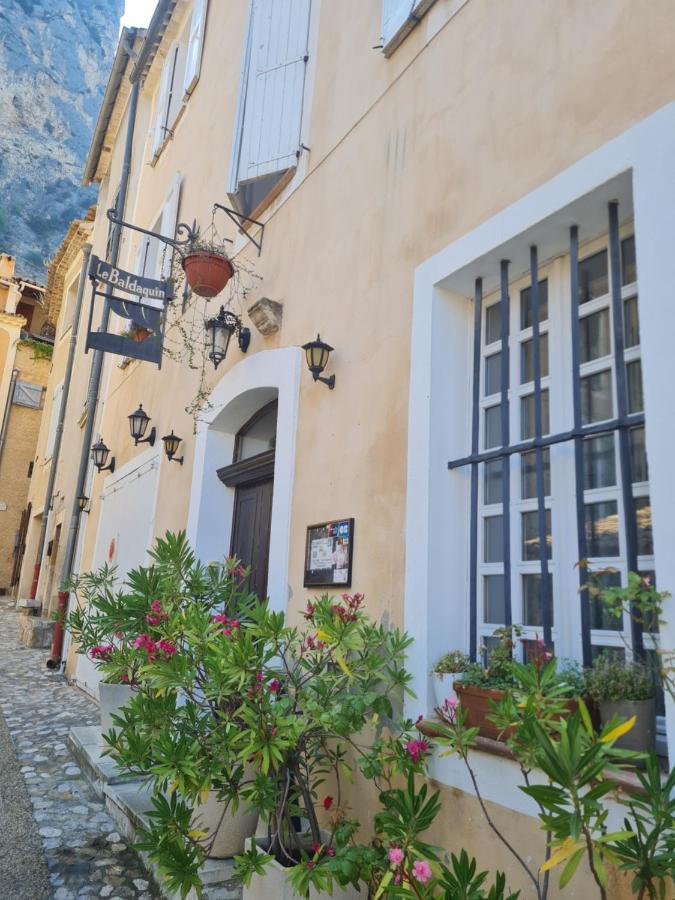 무스티에생마리 Le Baldaquin B&B 외부 사진